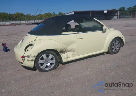 2006 Volkswagen New Beetle 2.5 из США, поврежденный, VIN 3VWRF31Y76M306837